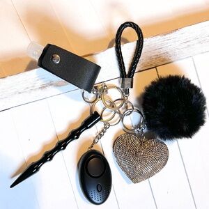 Black Women's Keychain Accessory Set
